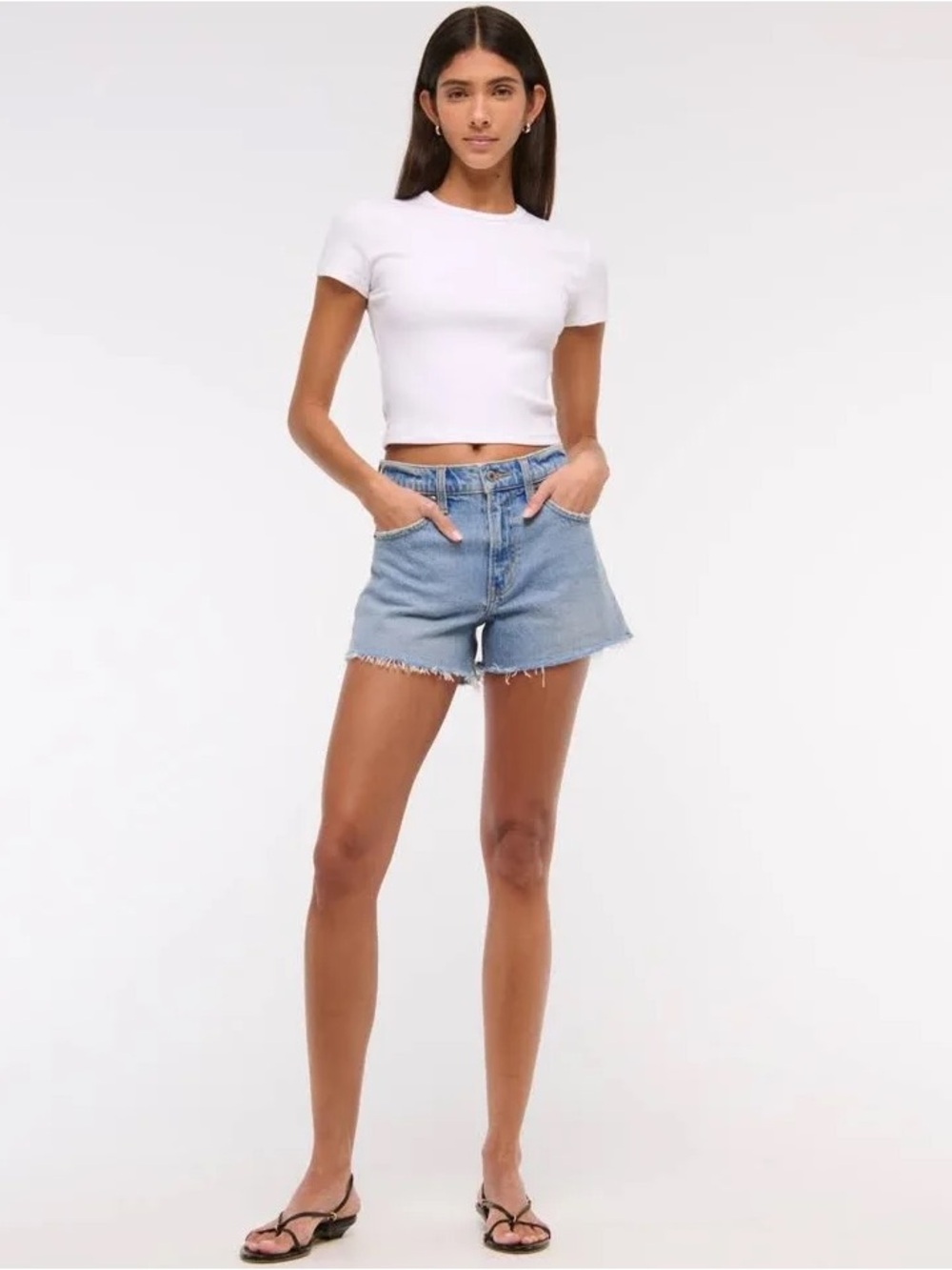 Abercrombie & Fitch Light Blue Denim Cutoff Shorts - NWOT - Sz 4 (27) - Picture 2 of 8